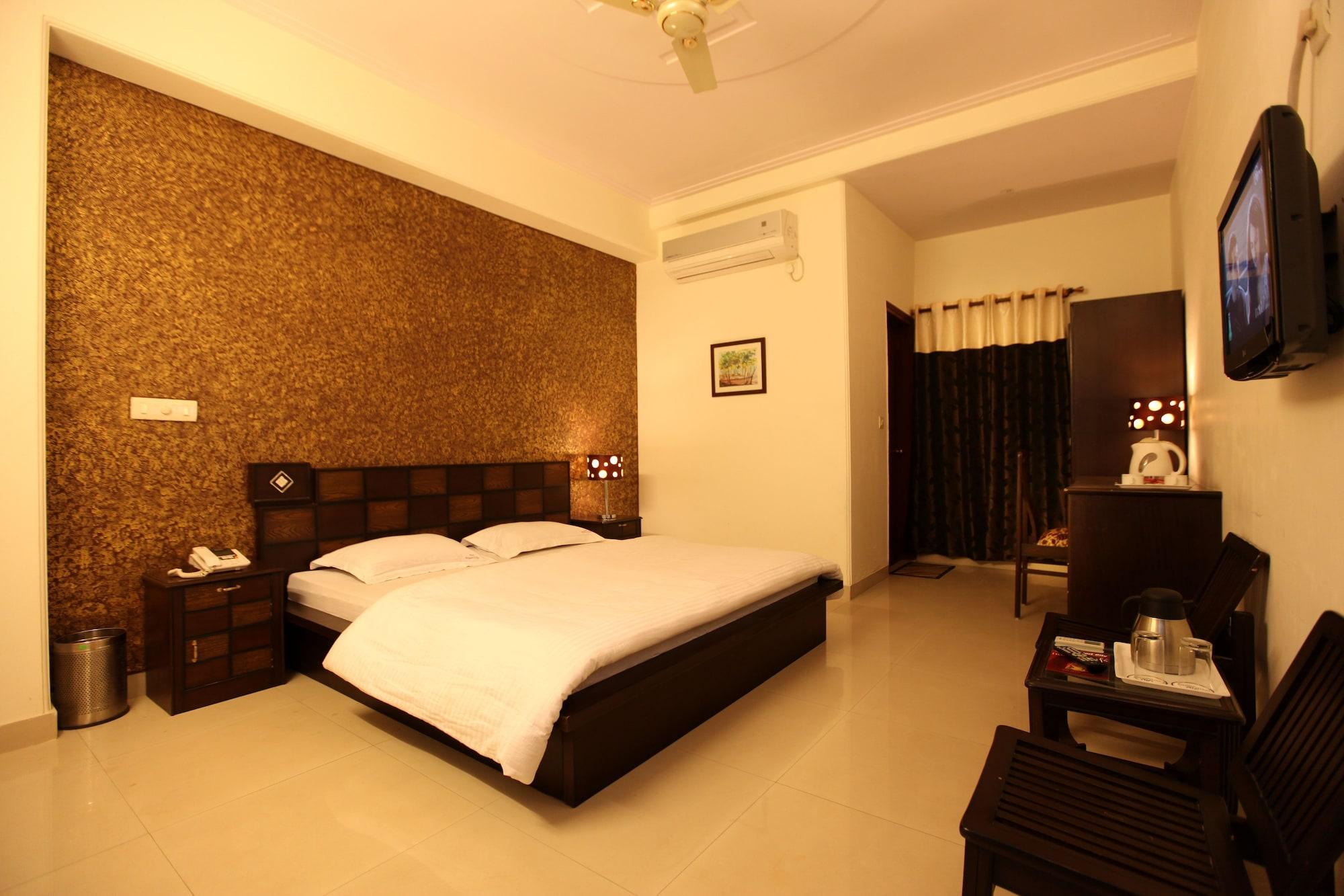 Airport Hotel 4*