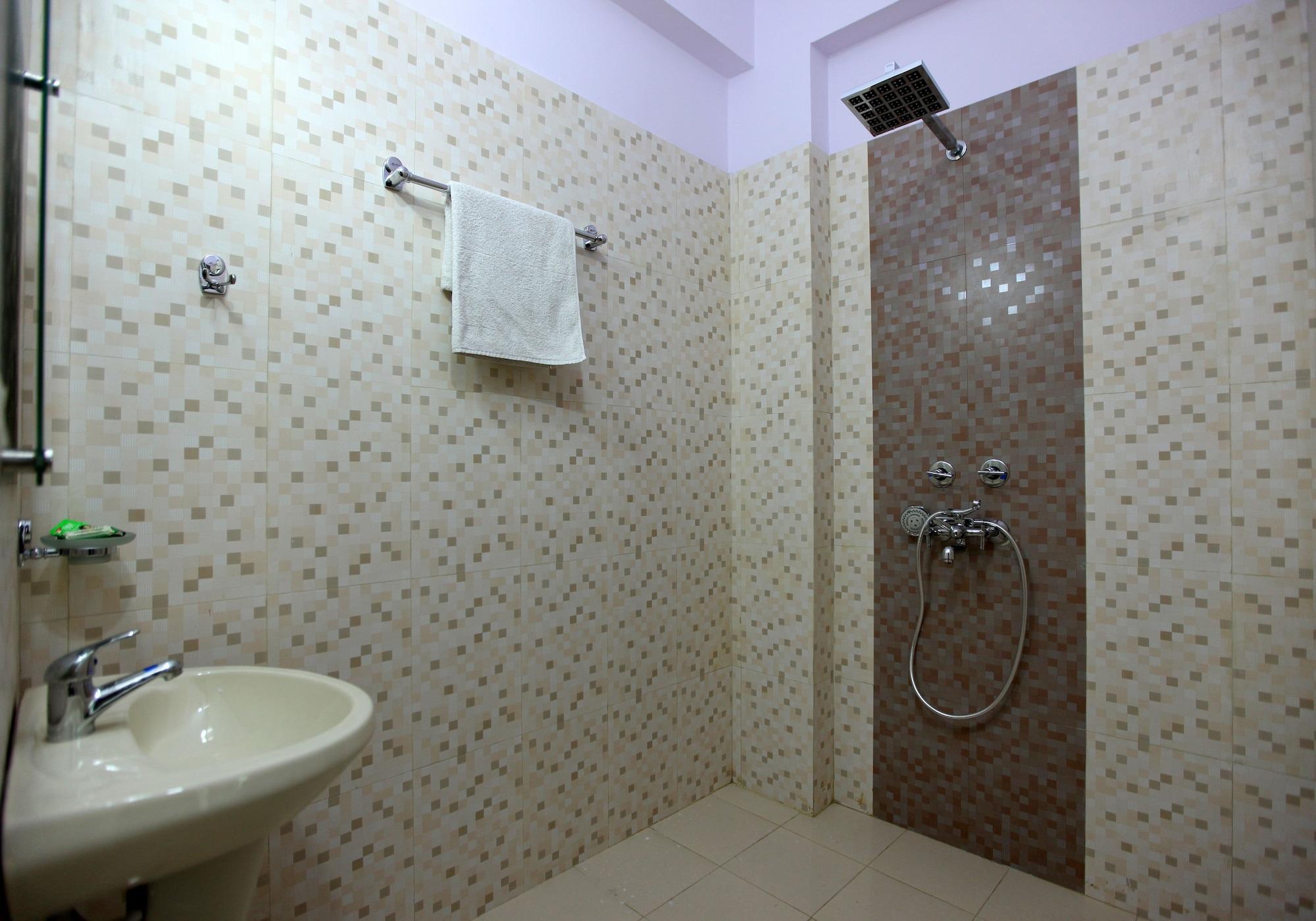 Airport Hotel 4*