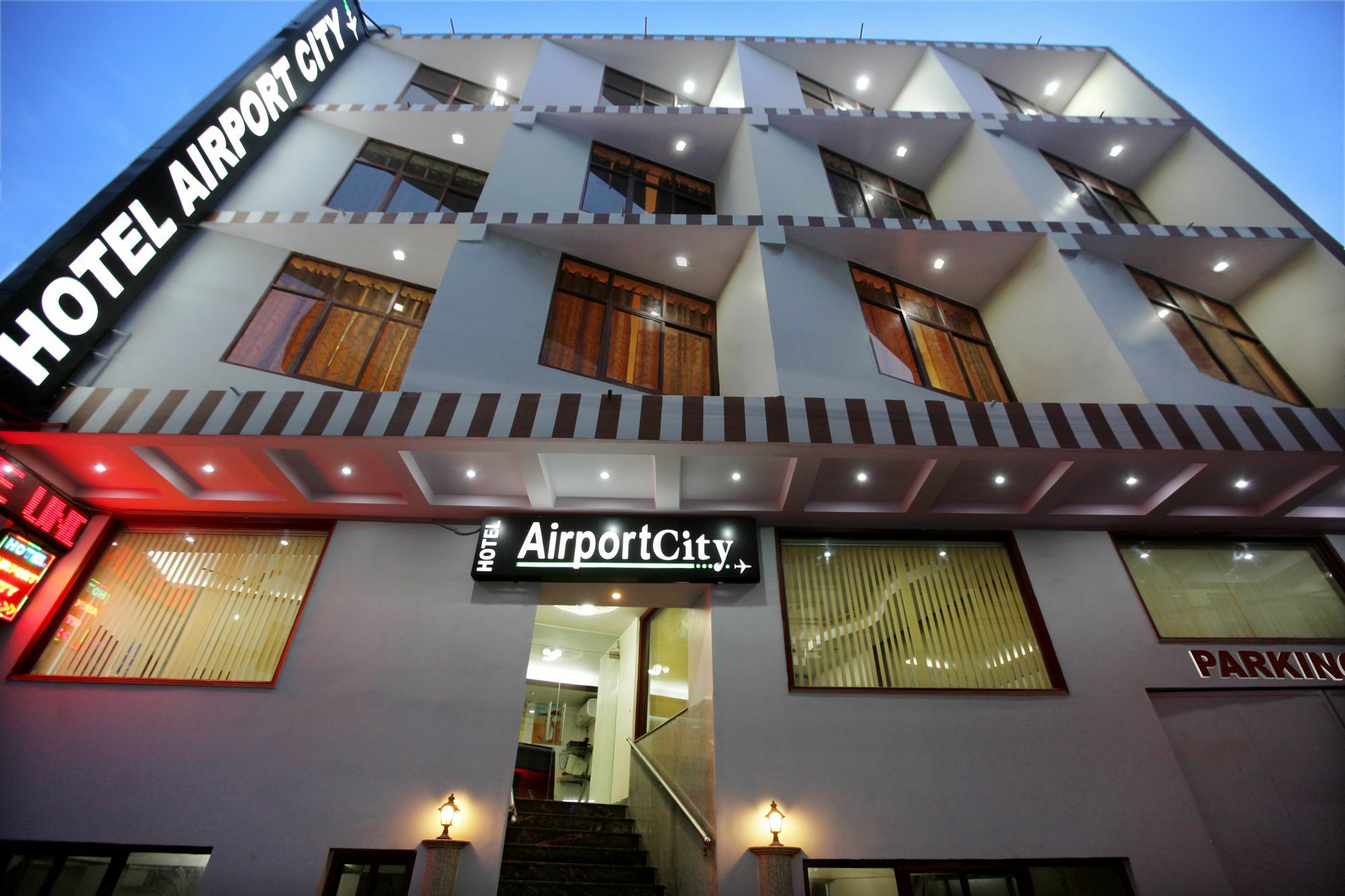Hotel Airport New Delhi
